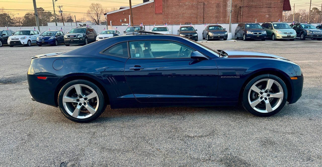 Used 2011 Chevrolet Camaro LT w/ RS Package RWD image 6