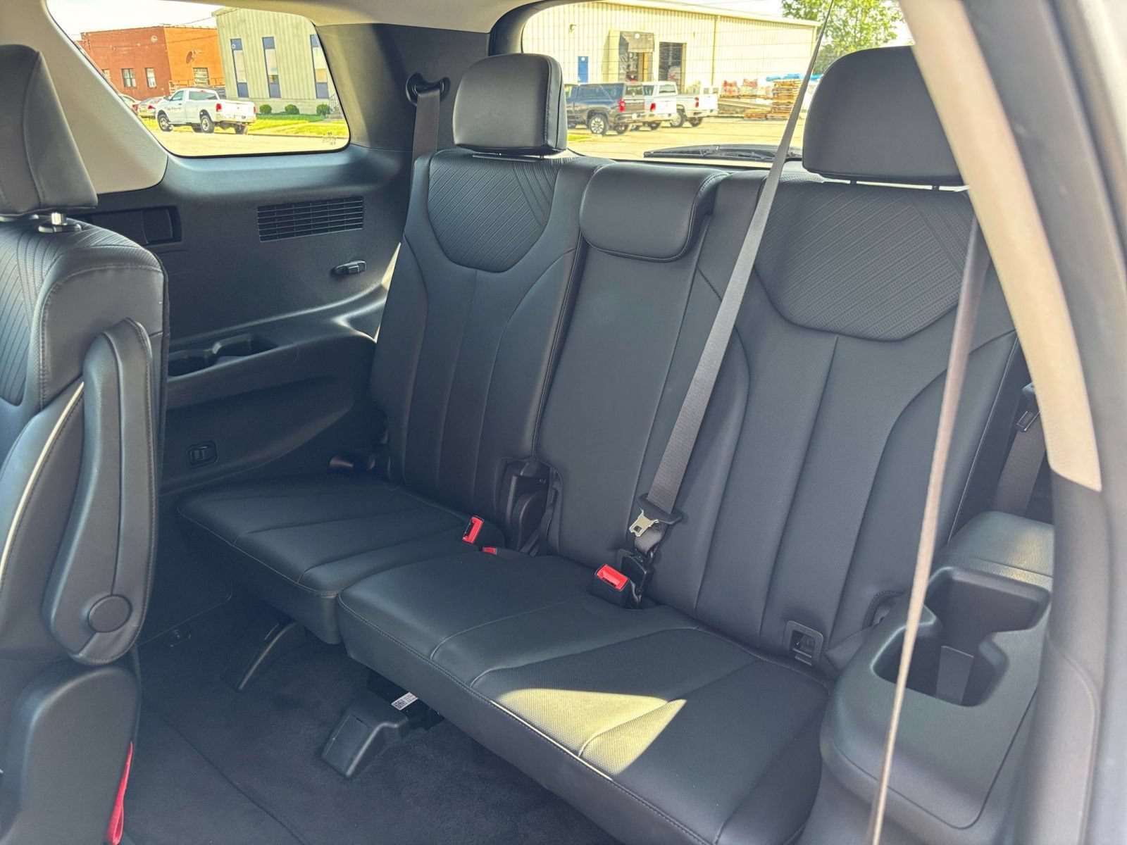 Used 2025 Hyundai Palisade SEL AWD/4WD image 31