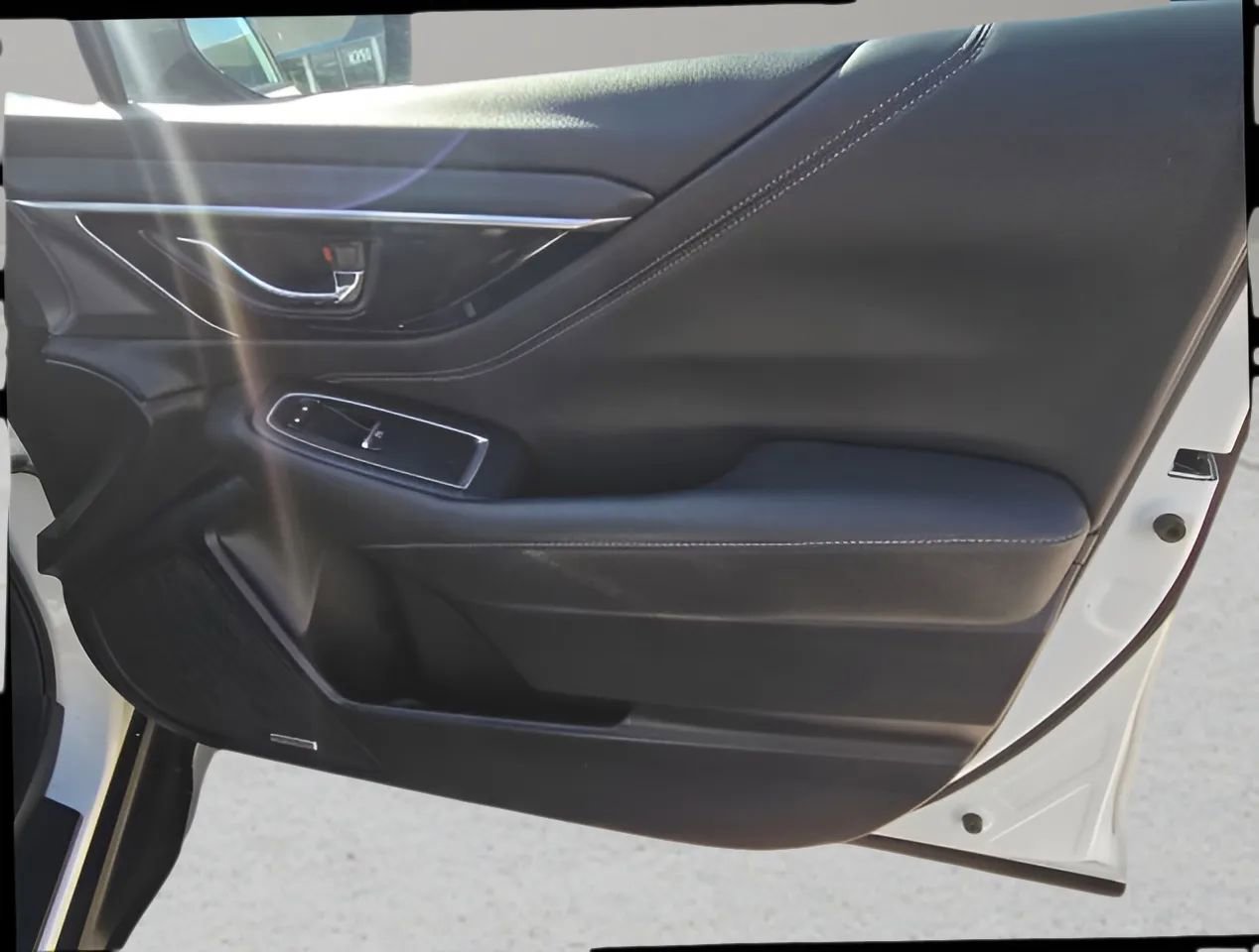 Used 2023 Subaru Outback Limited AWD/4WD image 19