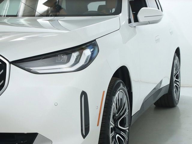 Certified 2025 BMW X3 xDrive30i w/ Convenience Package image 5