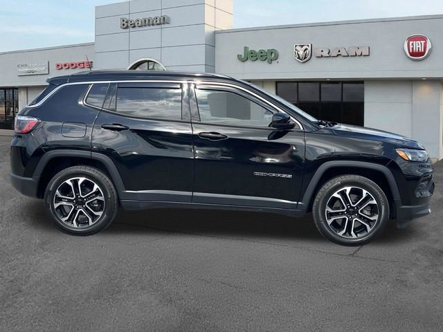 Used 2023 Jeep Compass Limited AWD/4WD image 8