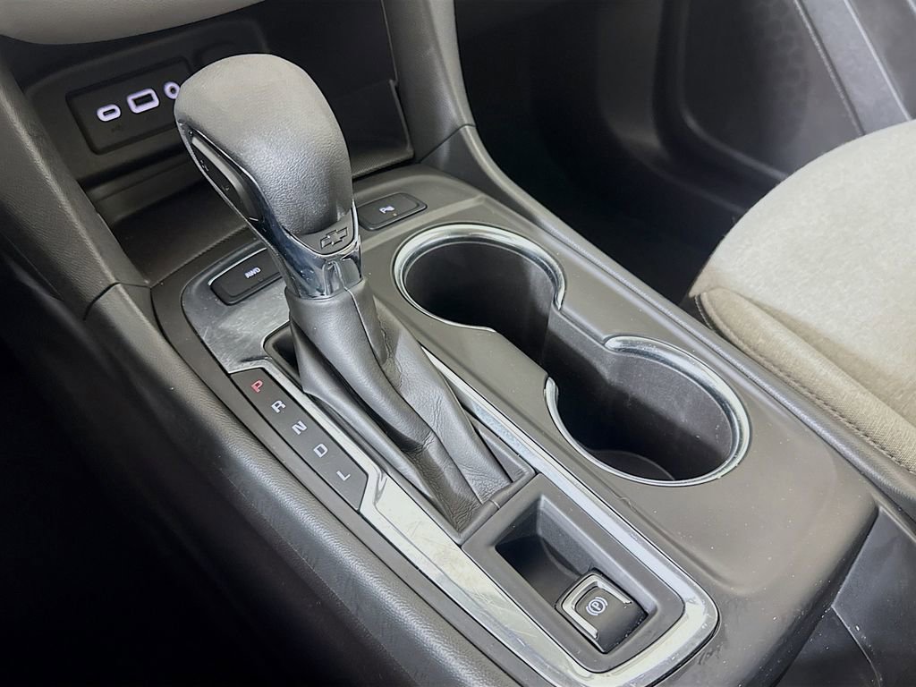 Used 2024 Chevrolet Equinox LT image 15