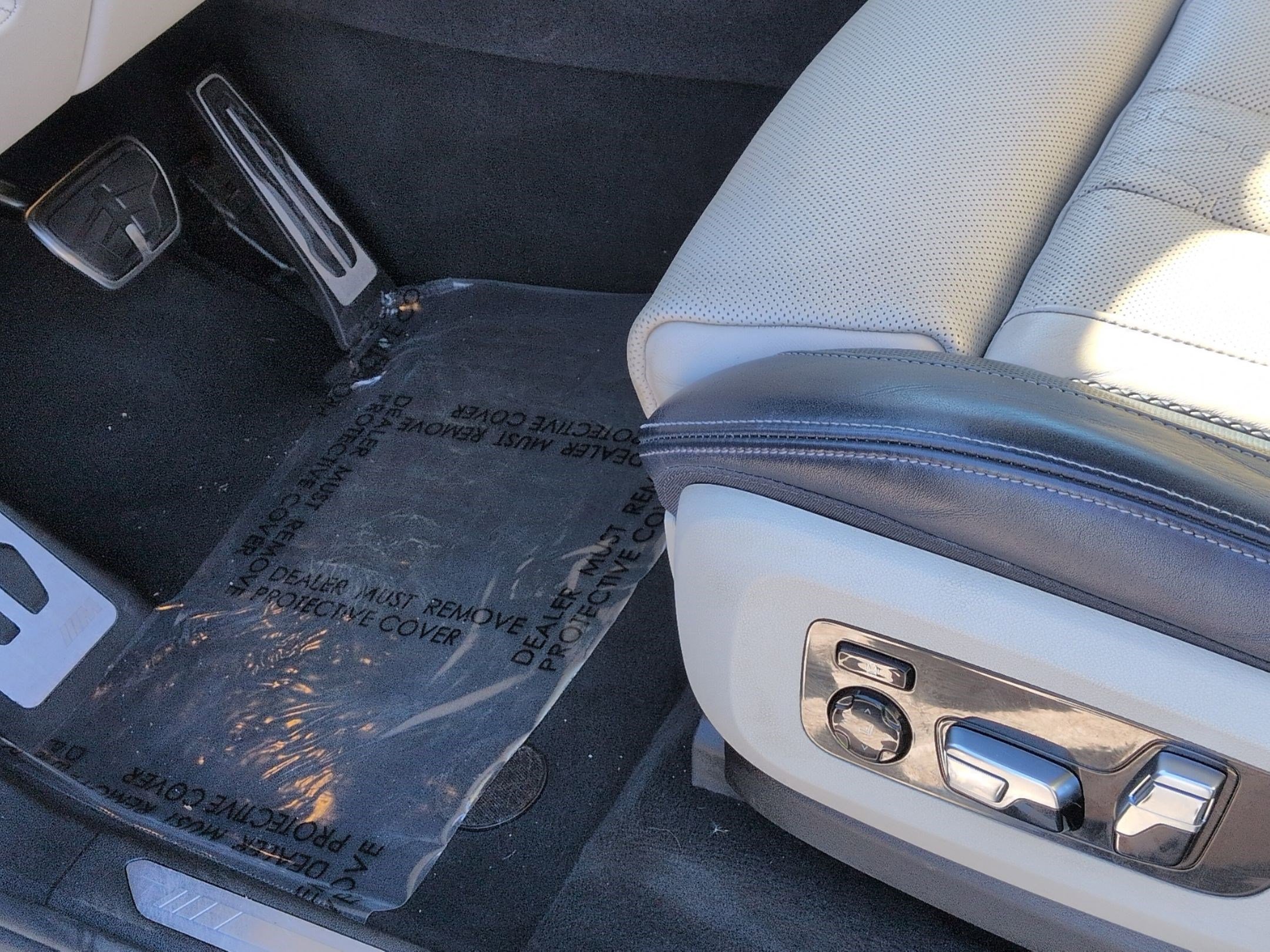 Used 2019 BMW X7 xDrive40i w/ Premium Package image 17