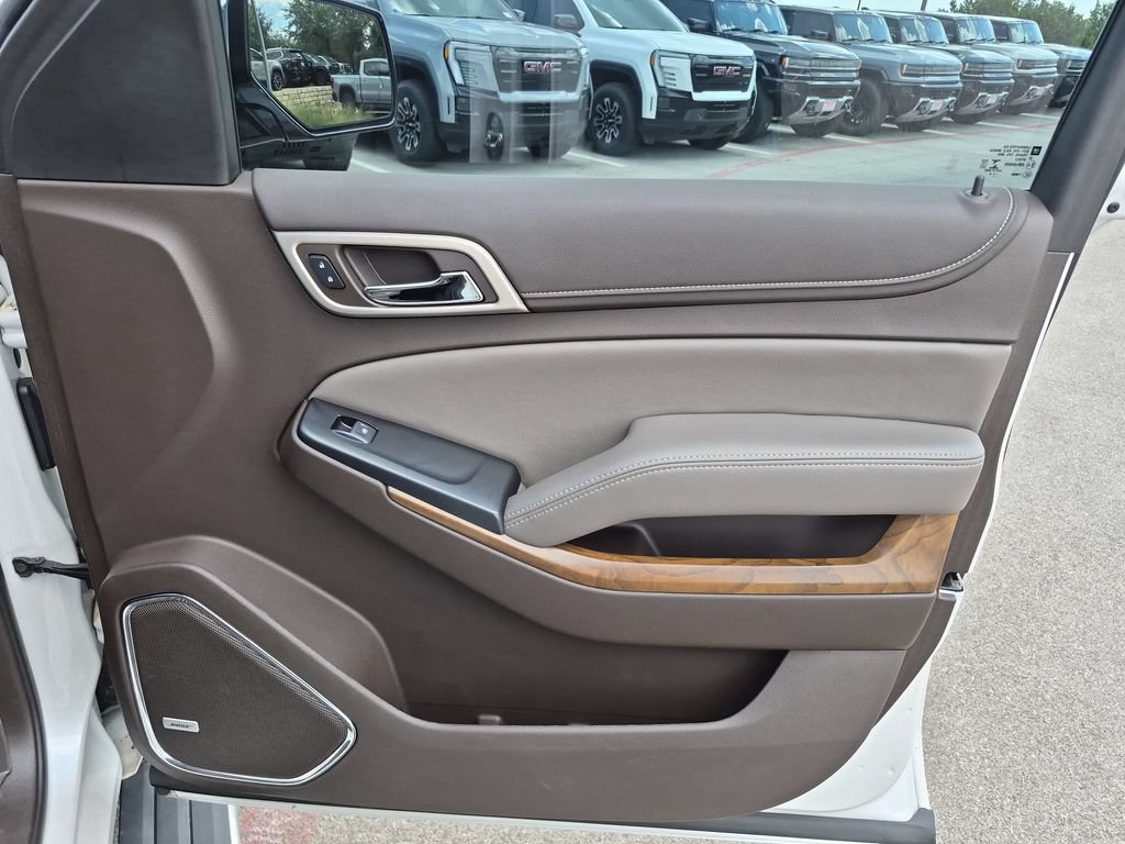 Used 2019 GMC Yukon XL Denali w/ Denali Ultimate Package AWD/4WD image 40
