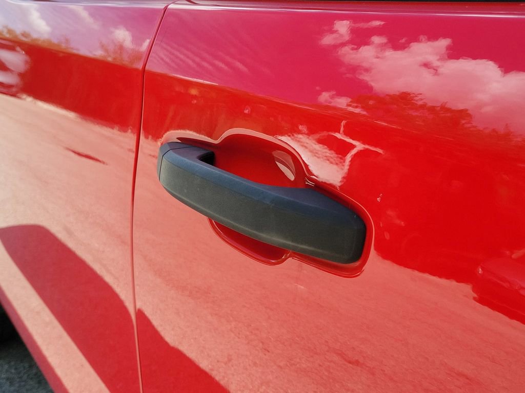 Used 2022 Chevrolet Silverado 1500 Custom AWD/4WD image 10