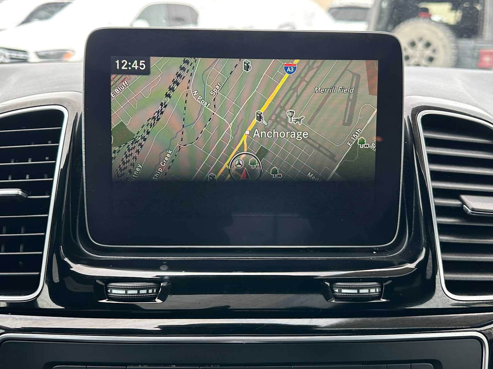 Used 2018 Mercedes-Benz GLE 350 4MATIC image 32