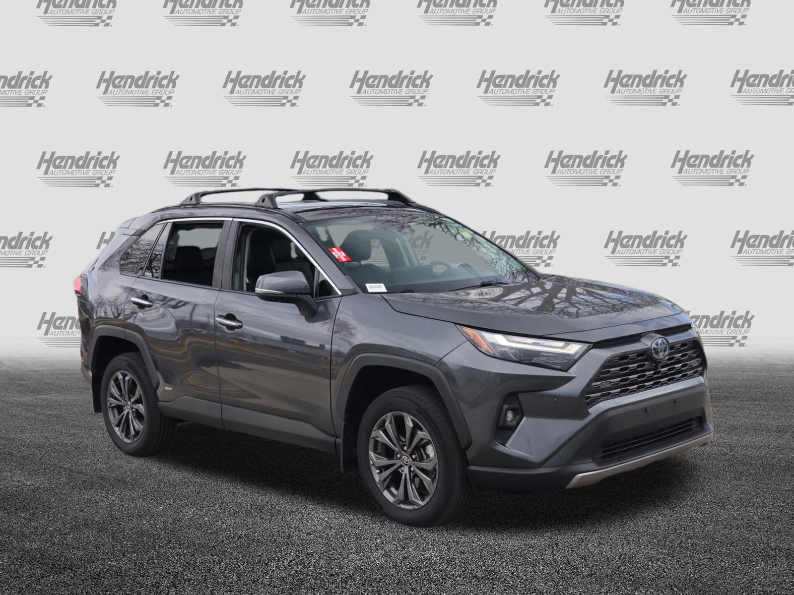 Used 2023 Toyota RAV4 Limited image 2