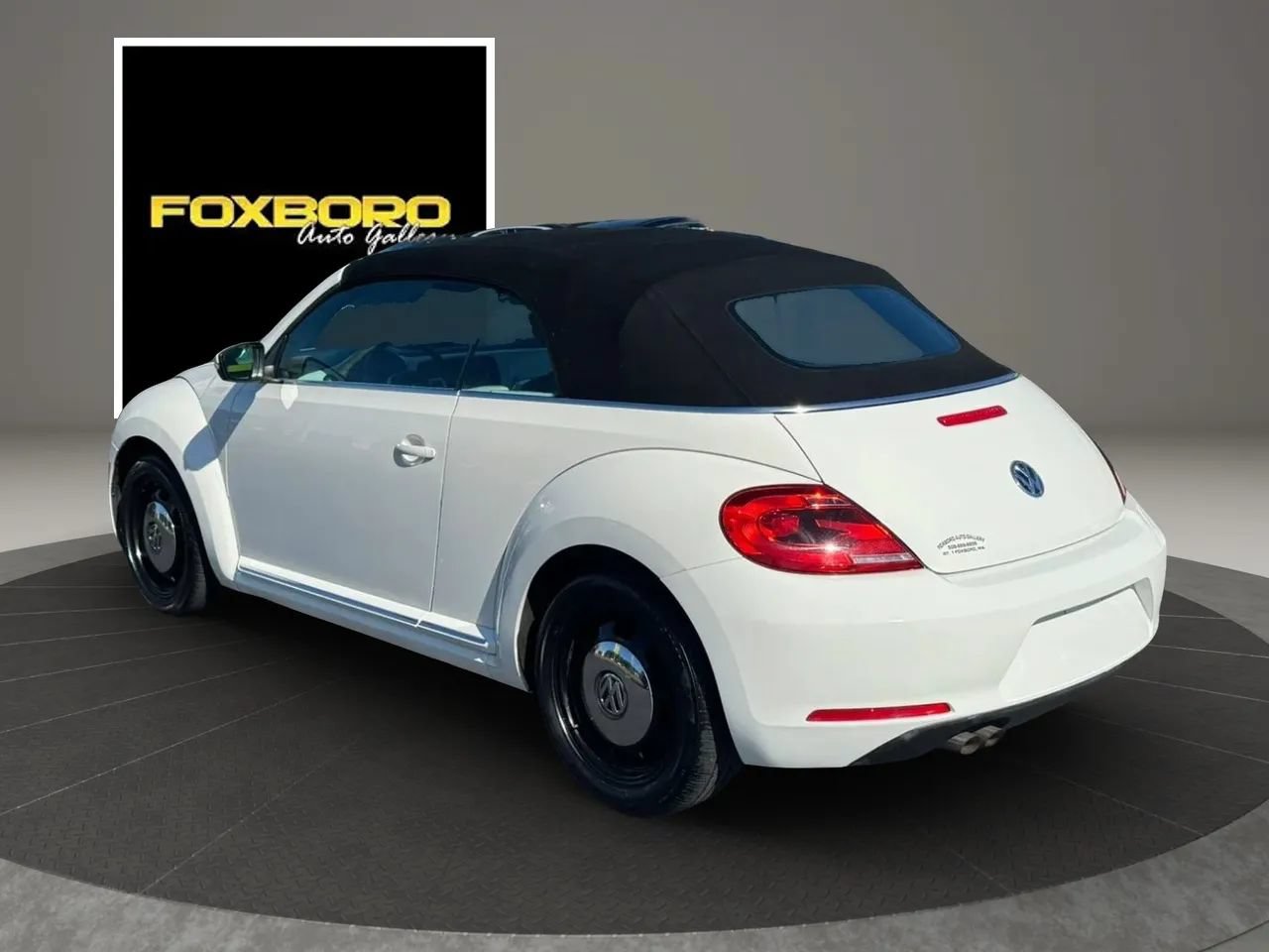 Used 2014 Volkswagen Beetle 2.5 FWD image 7