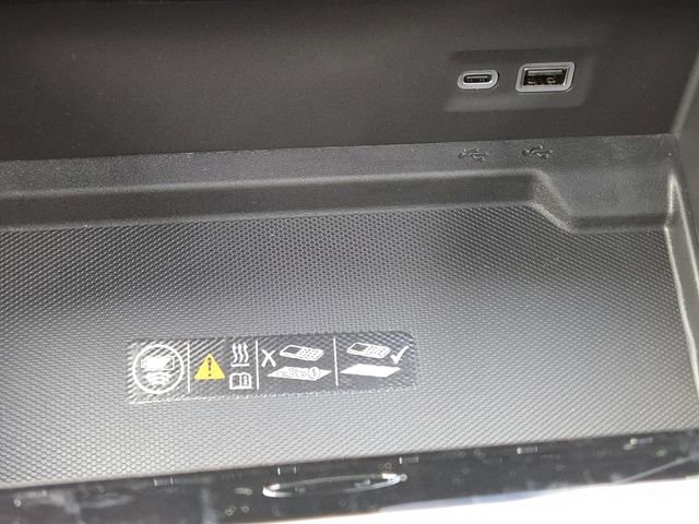 New 2026 GMC Yukon XL Elevation w/ Elevation Premium Package image 9