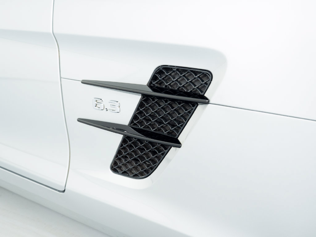 Used 2012 Mercedes-Benz SLS AMG Roadster image 44