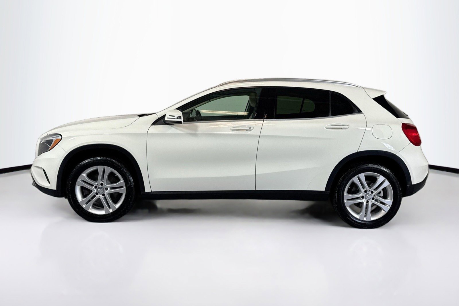 Used 2016 Mercedes-Benz GLA 250 GLA 250 image 8
