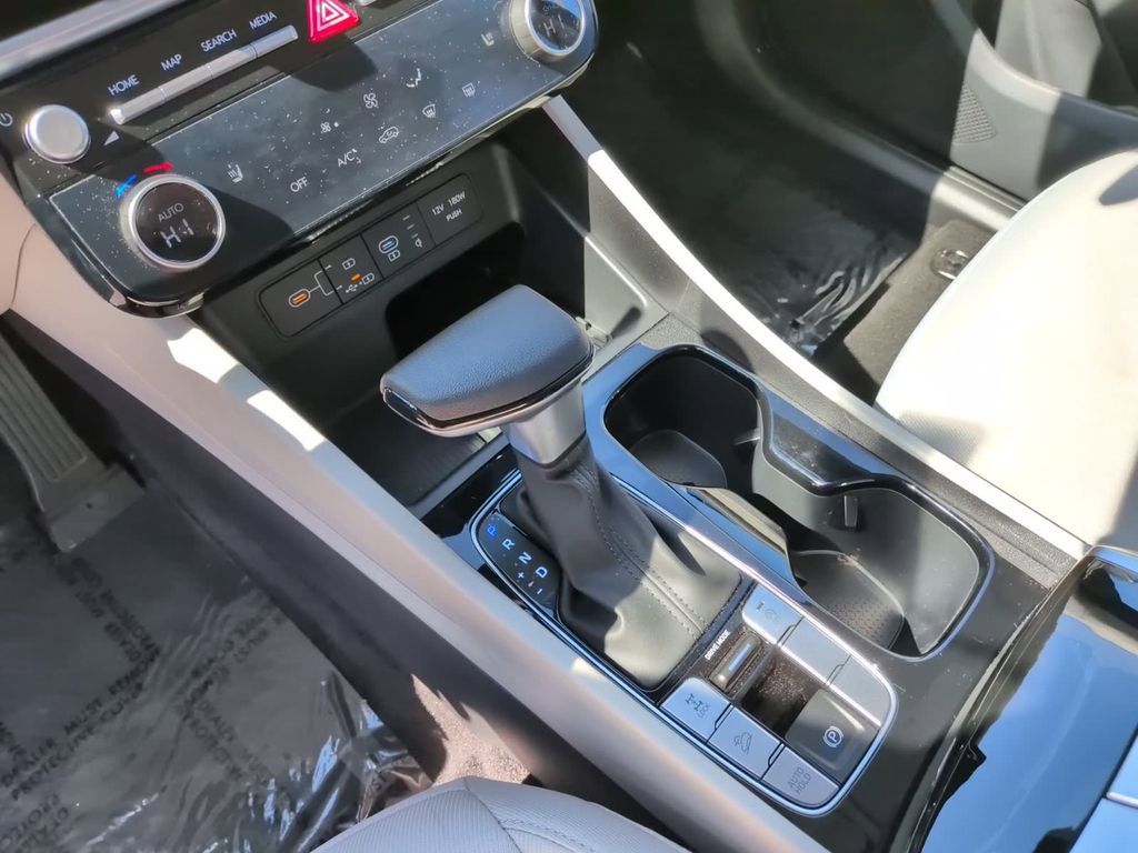 Certified 2025 Hyundai Tucson SEL image 20