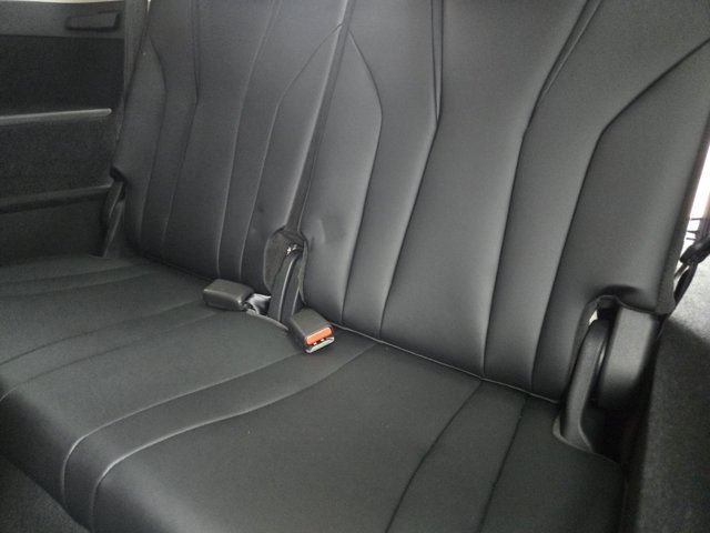 Certified 2026 Acura MDX w/ Technology Package FWD image 30