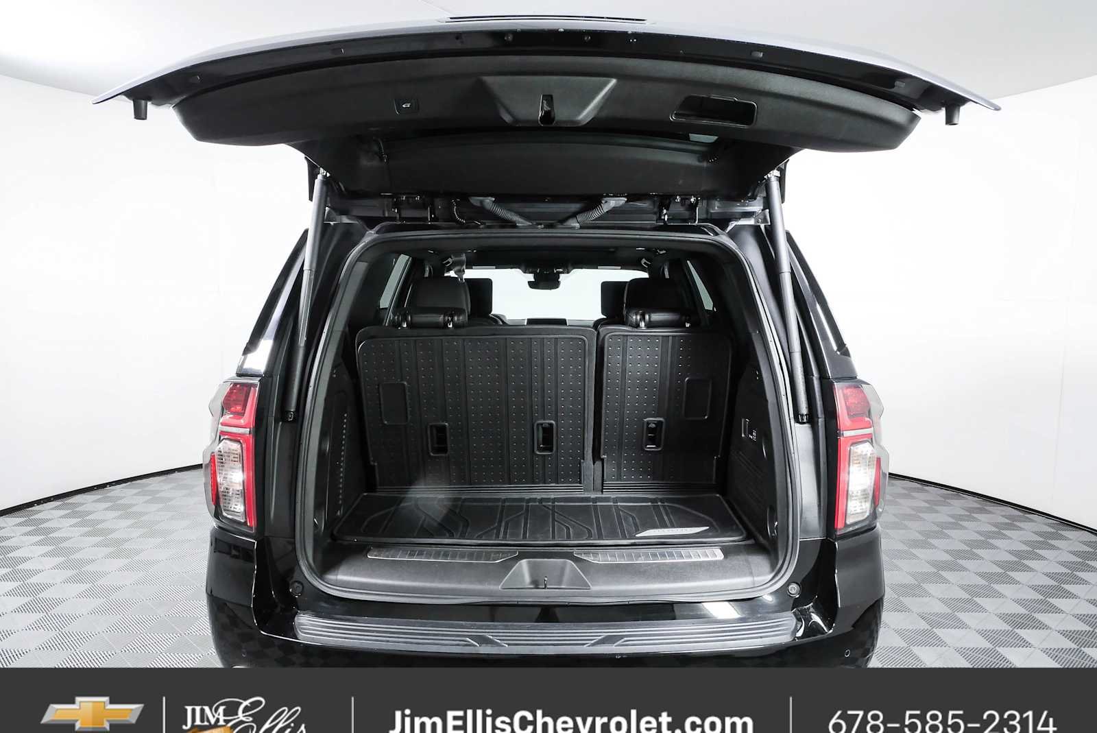 Certified 2023 Chevrolet Tahoe High Country AWD/4WD image 32