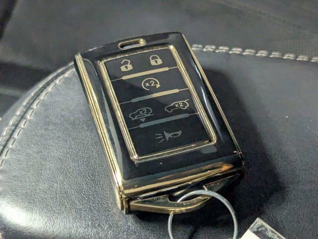 Used 2022 Jeep Grand Wagoneer Series II w/ Premium Group II image 25