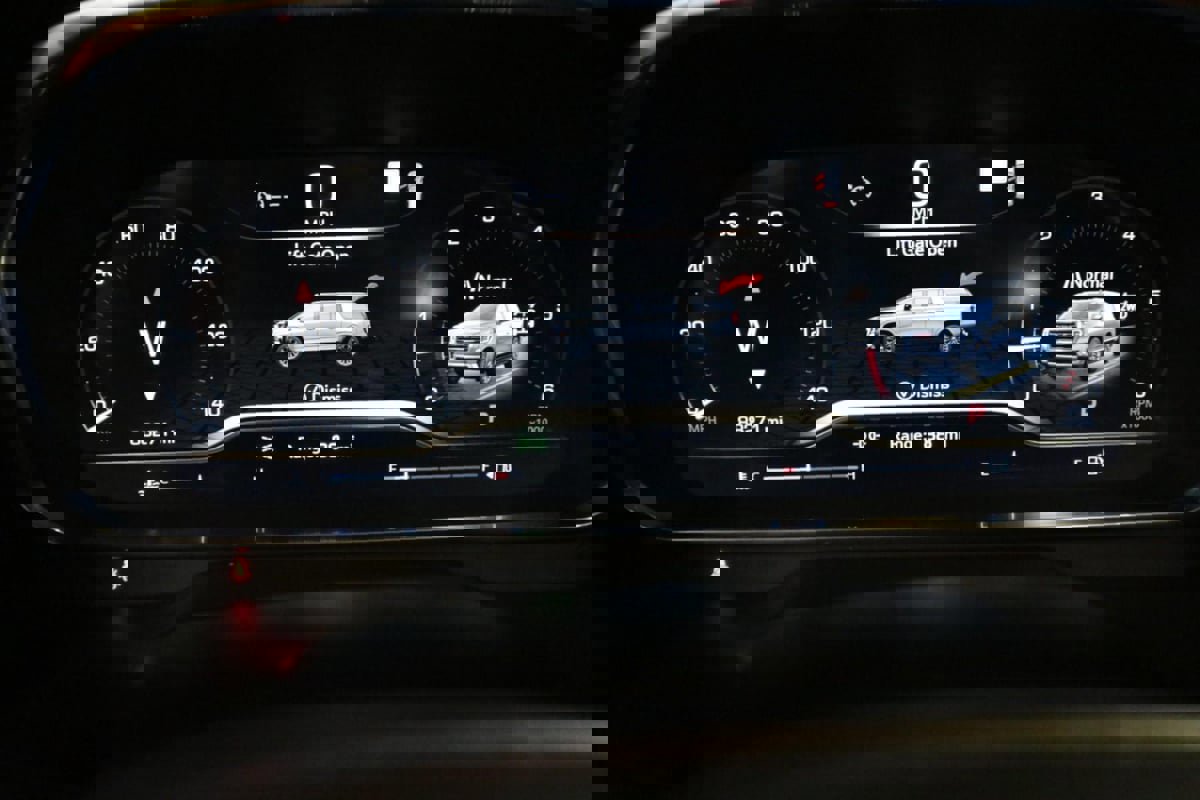 Used 2022 GMC Yukon AT4 image 18