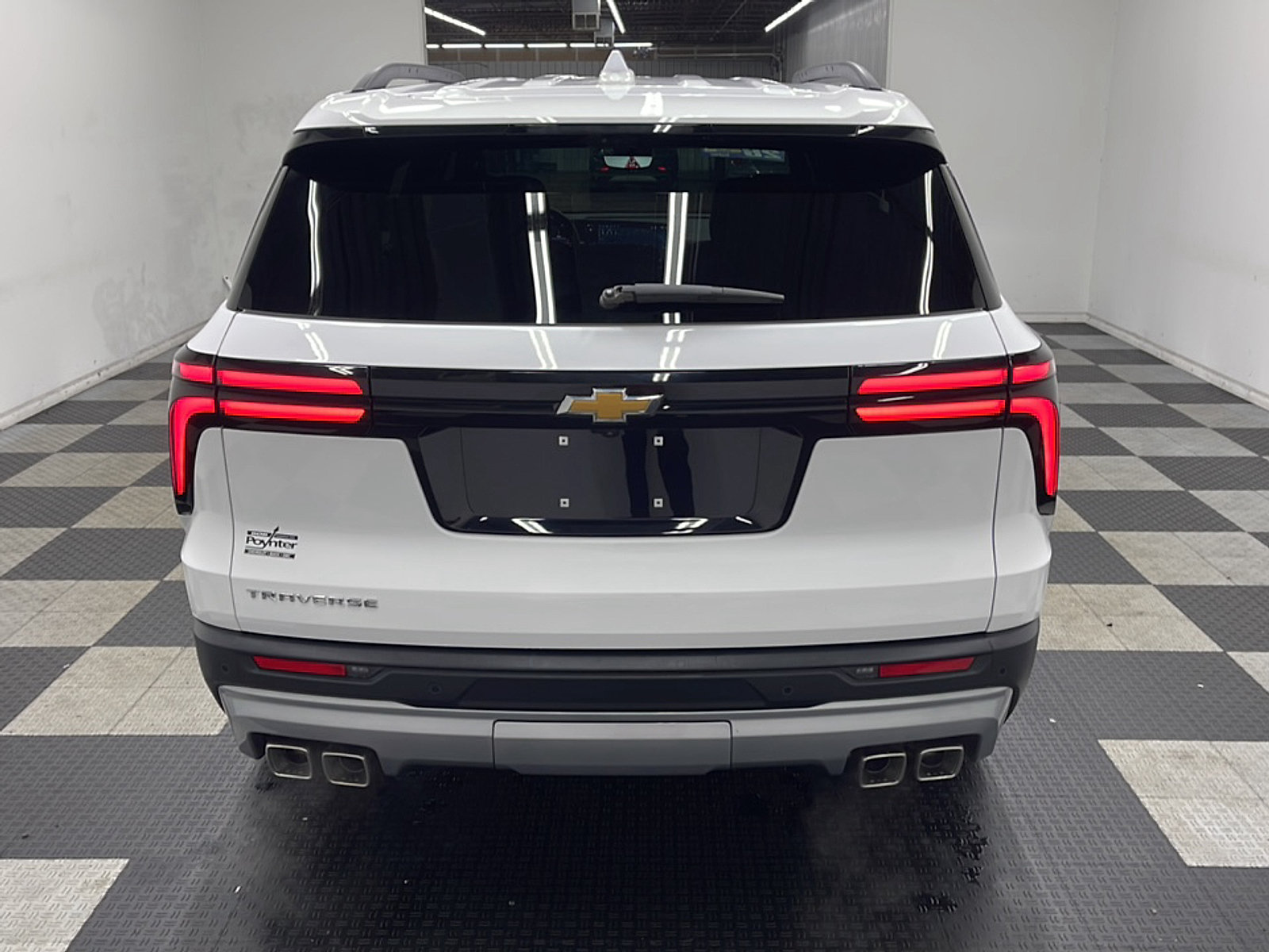 Used 2026 Chevrolet Traverse LT w/ Driver Confidence Package FWD image 17