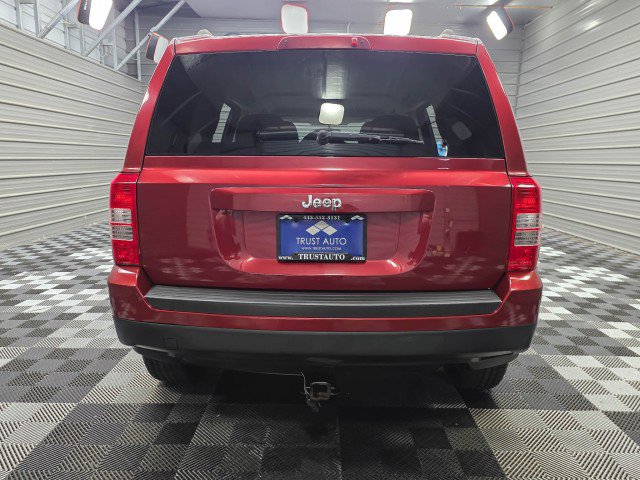 Used 2015 Jeep Patriot Sport w/ Power Value Group FWD image 7
