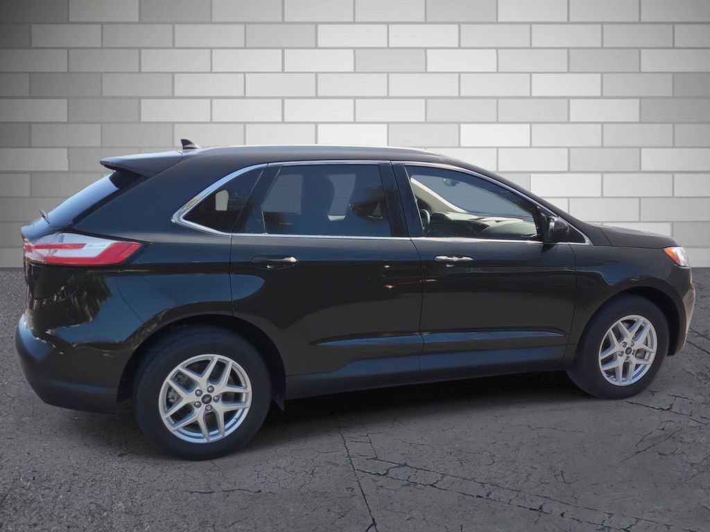 Used 2022 Ford Edge SEL w/ Convenience Package image 6