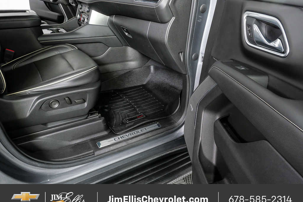 Used 2021 Chevrolet Tahoe Premier AWD/4WD image 25