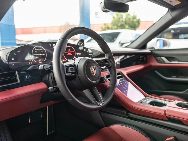 New 2025 Porsche Taycan 4S AWD/4WD image 4