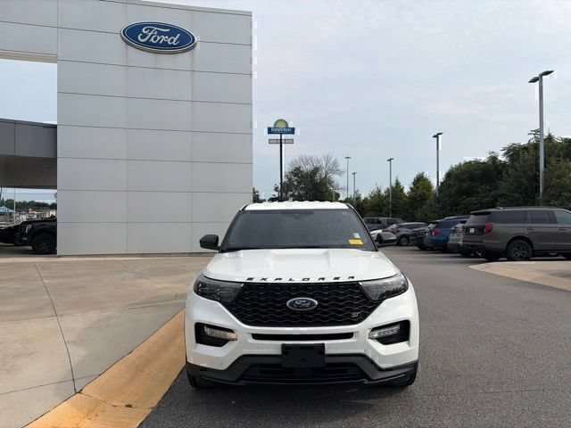 Used 2022 Ford Explorer ST w/ ST Street Pack RWD image 8
