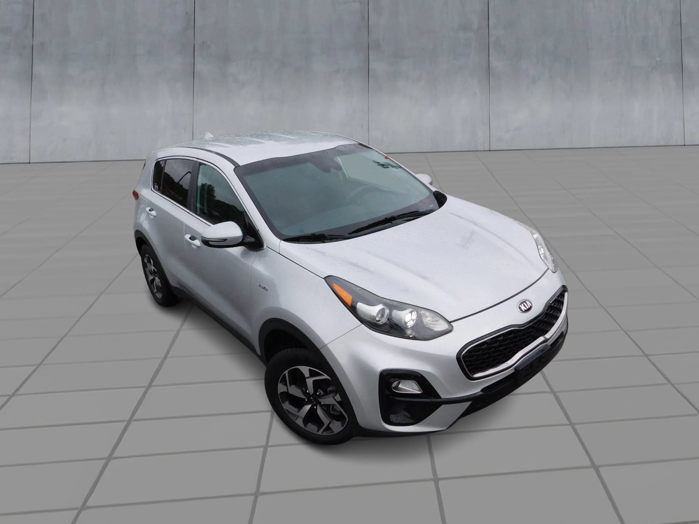 Used 2020 Kia Sportage LX w/ LX Popular Package AWD/4WD image 2