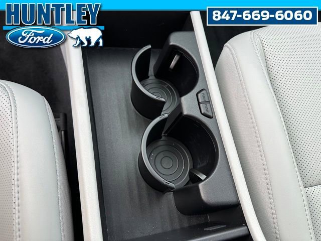 Used 2025 Hyundai Kona Limited image 21