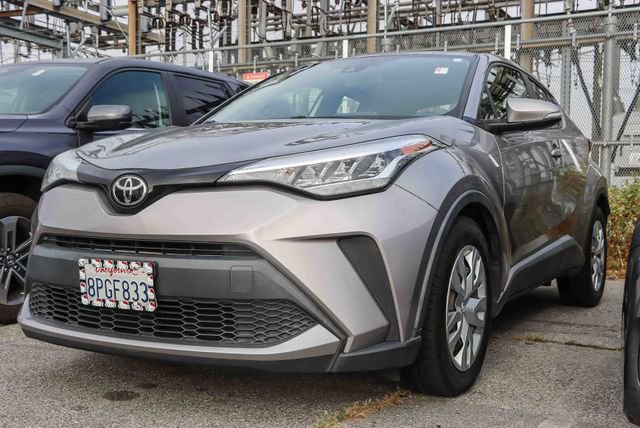 Used 2020 Toyota C-HR LE image 5