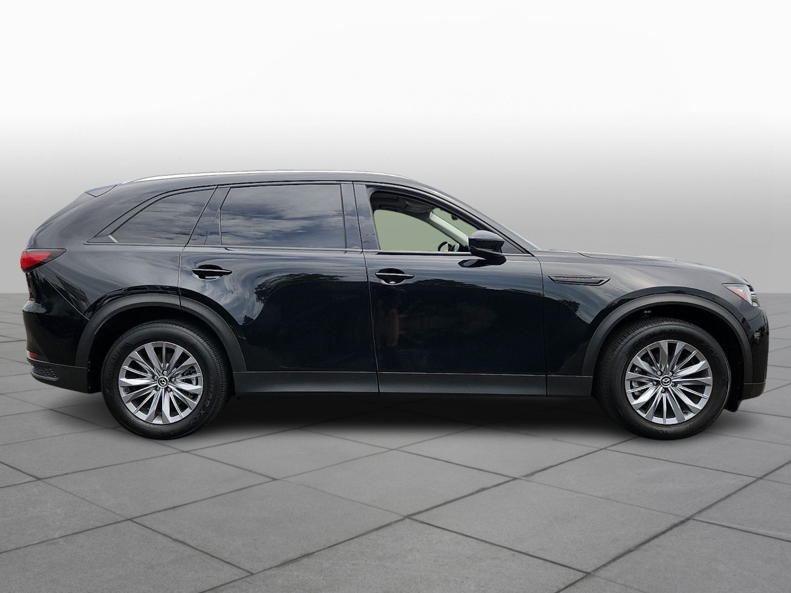 Used 2024 MAZDA CX-90 3.3 Turbo w/ Preferred Plus AWD/4WD image 8