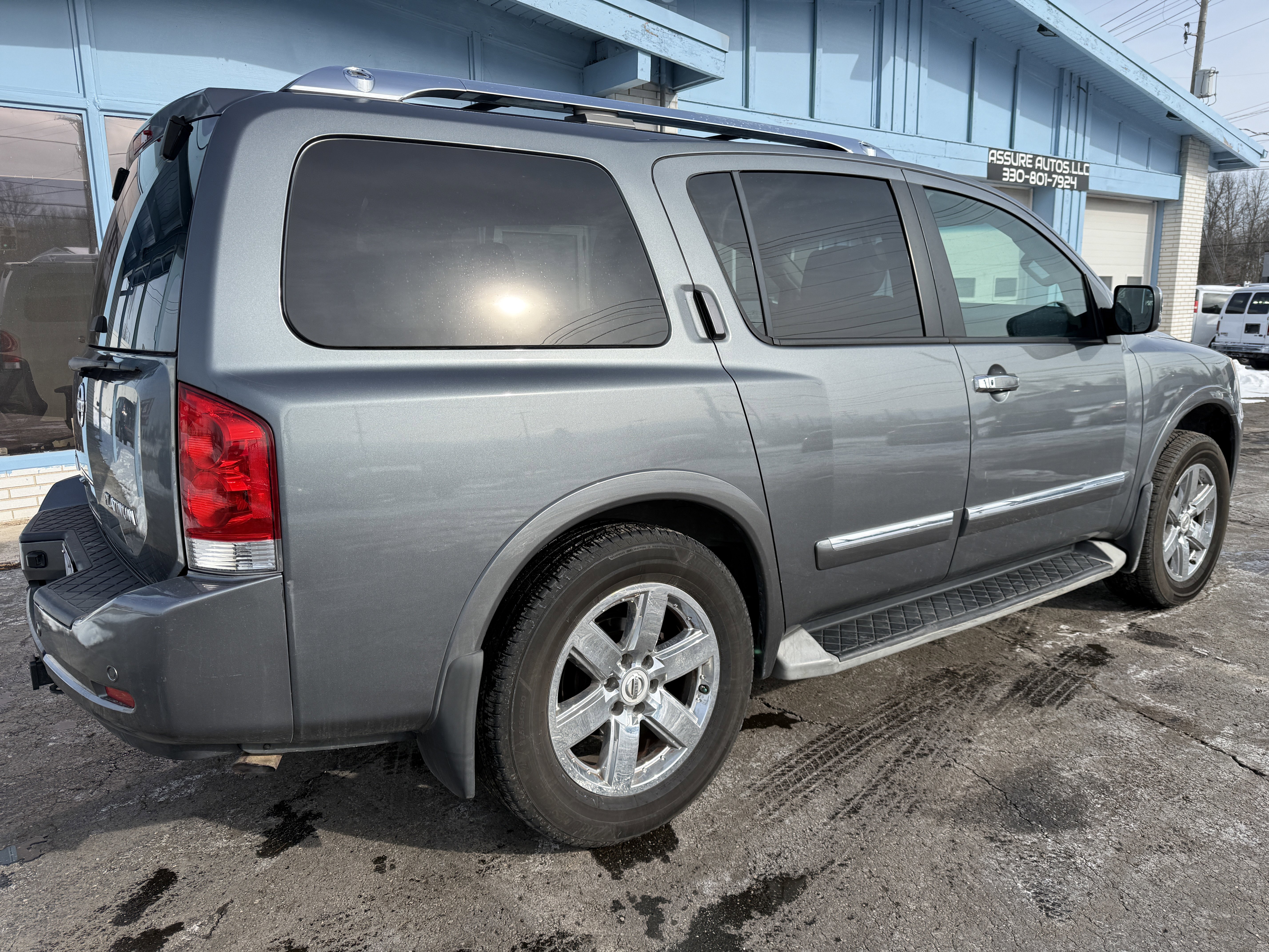 Used 2014 Nissan Armada Platinum w/ 2nd Row Captain Seat Package image 5