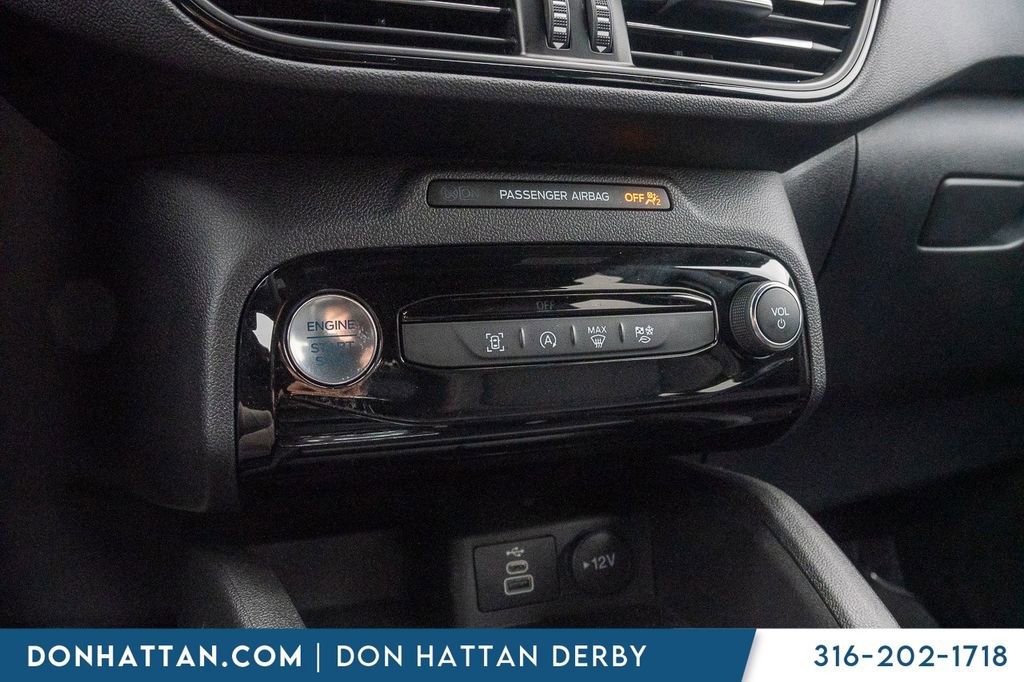 Used 2024 Ford Escape ST-Line Select w/ Tech Pack #1 AWD/4WD image 9