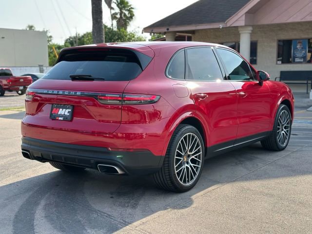Used 2021 Porsche Cayenne image 9