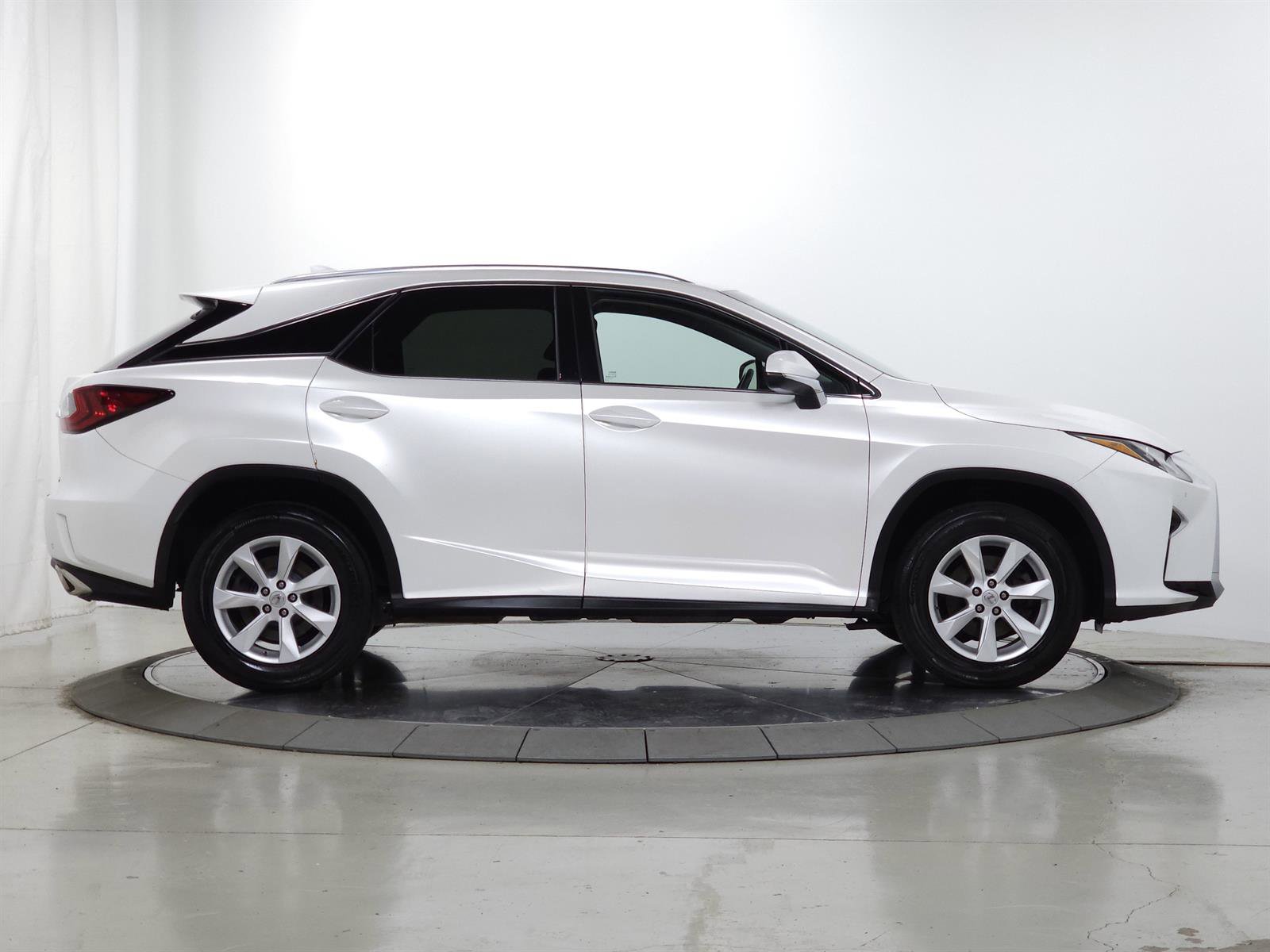 Used 2017 Lexus RX 350 AWD image 10