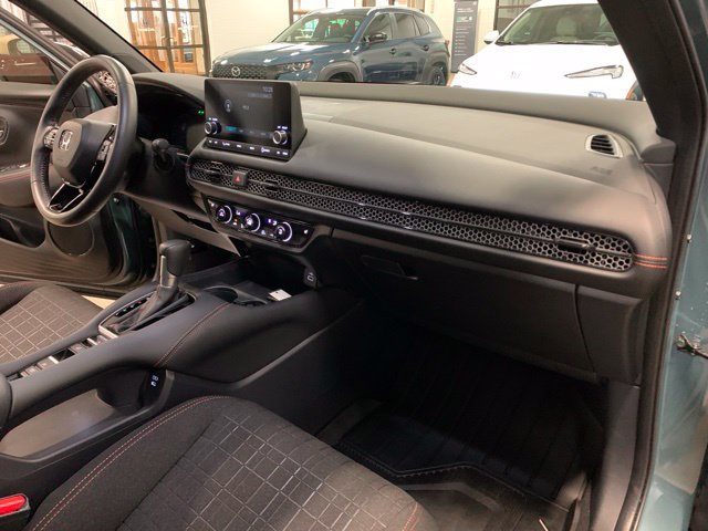 Certified 2024 Honda HR-V Sport image 29