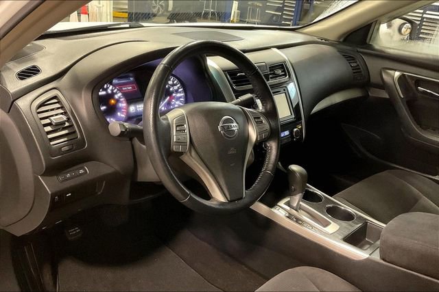 Used 2013 Nissan Altima 2.5 SV w/ 2.5SV Convenience Pkg FWD image 14