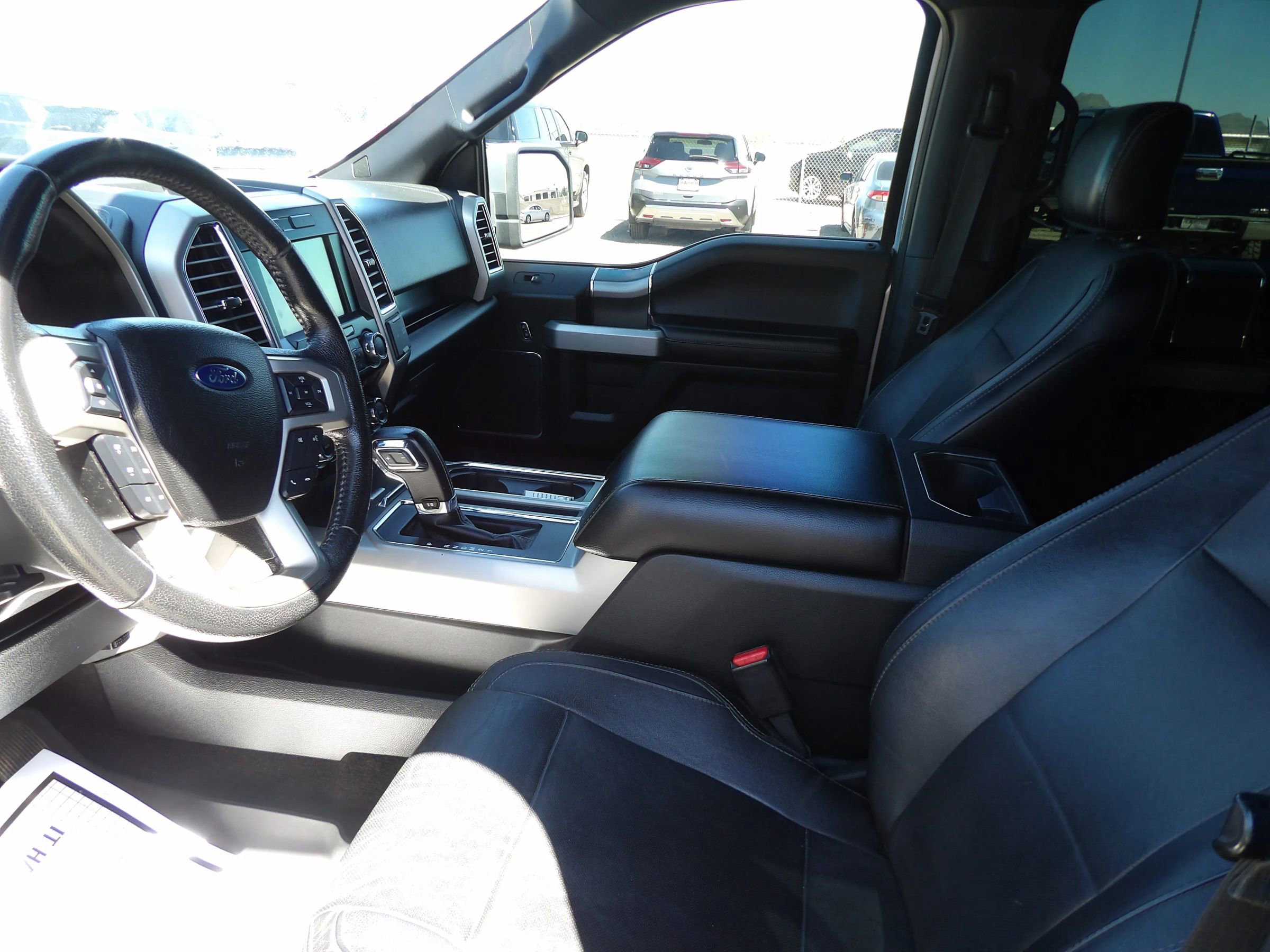 Used 2015 Ford F150 Lariat AWD/4WD image 9