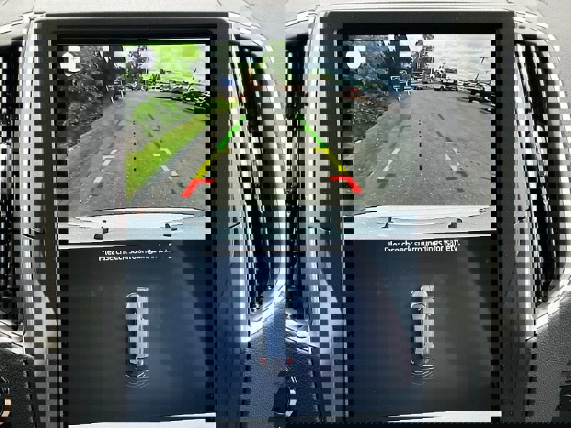 New 2024 Ford Edge SE w/ Black Appearance Package image 32