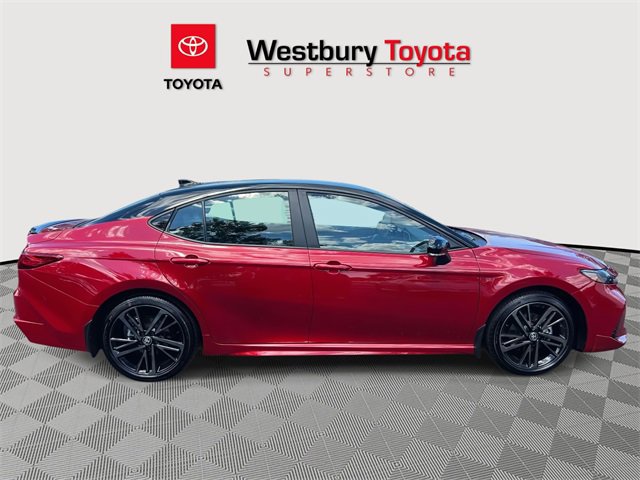 Used 2025 Toyota Camry XSE image 6