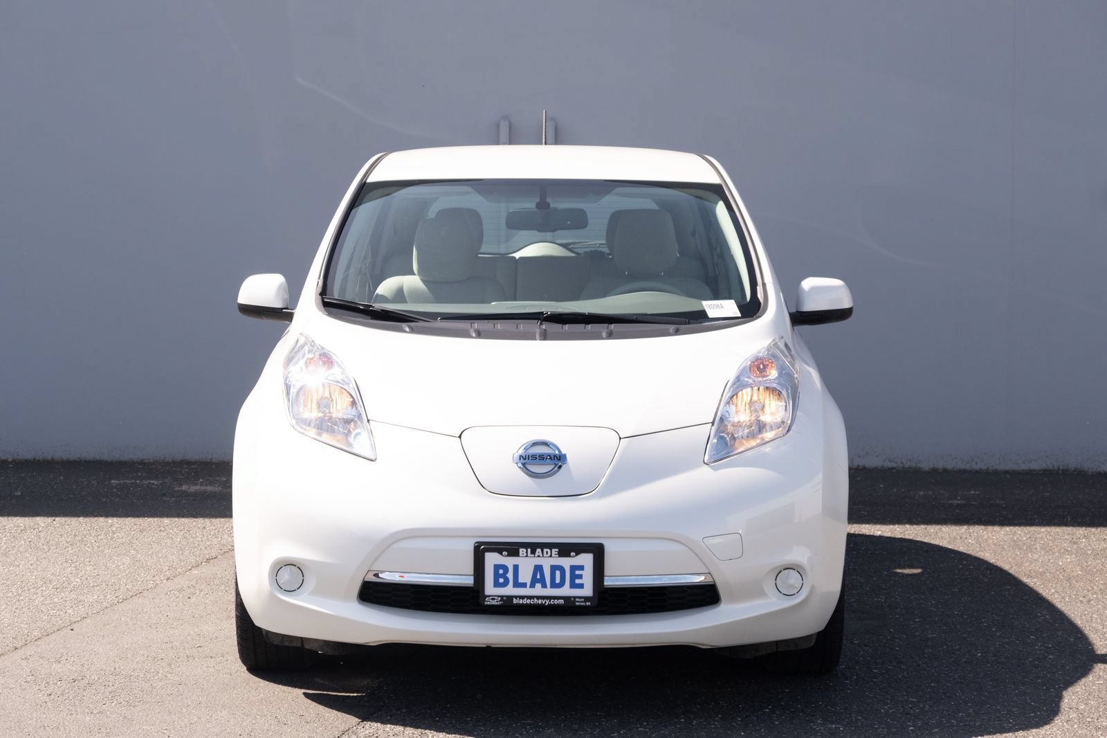 Used 2015 Nissan Leaf SV FWD image 18