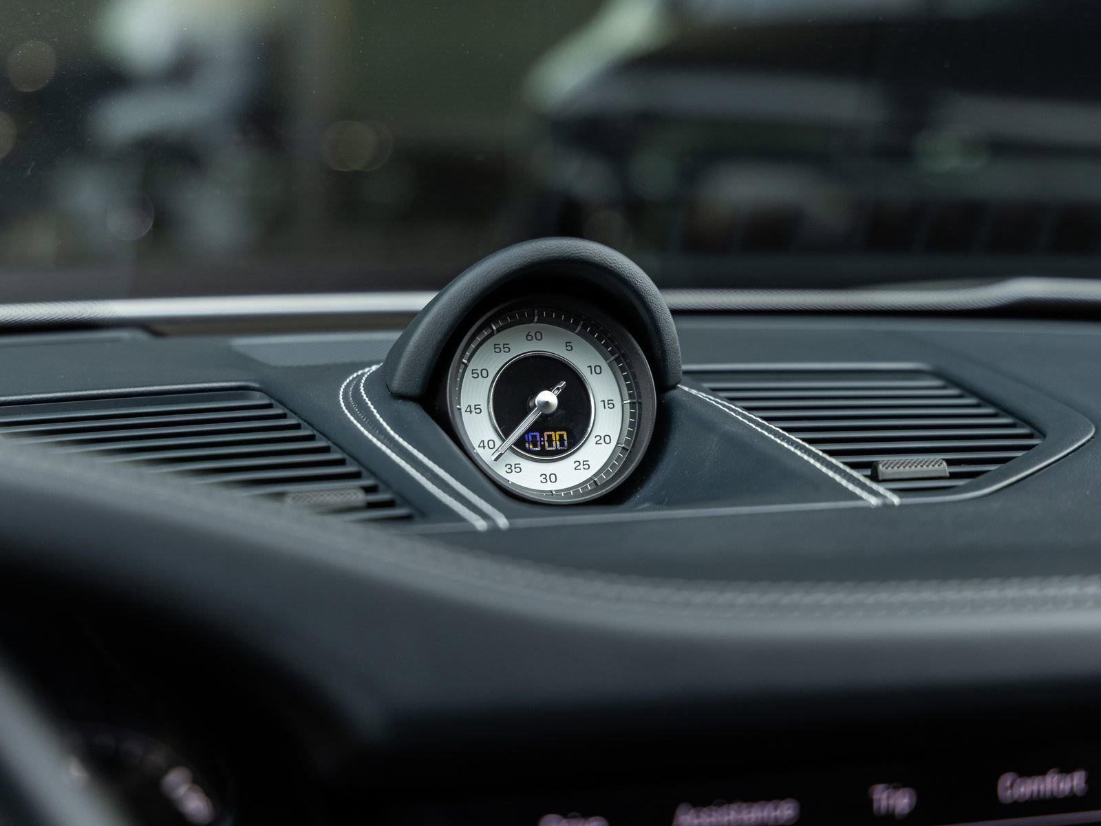 Used 2022 Porsche 911 Turbo S image 41