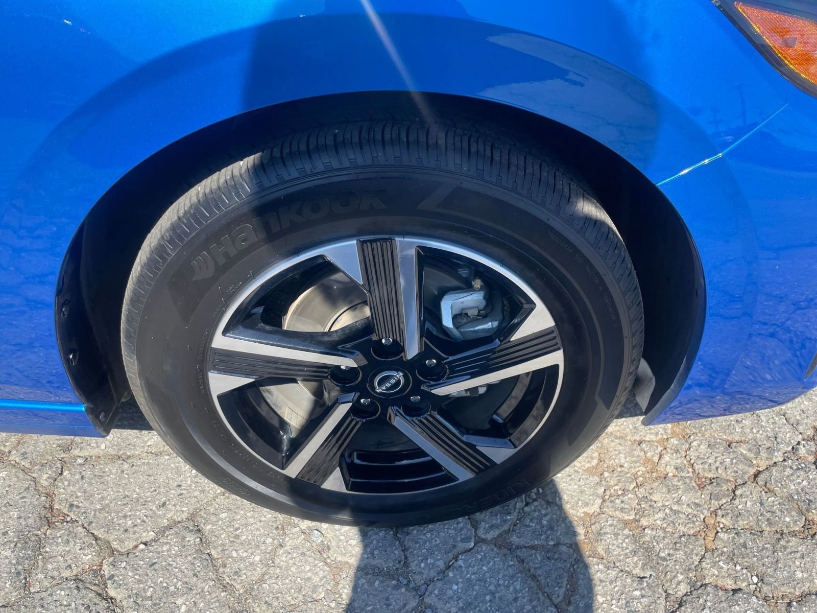 Used 2025 Nissan Sentra SV image 30