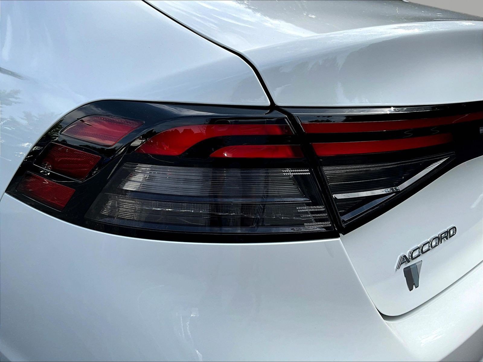 Certified 2024 Honda Accord EX image 22