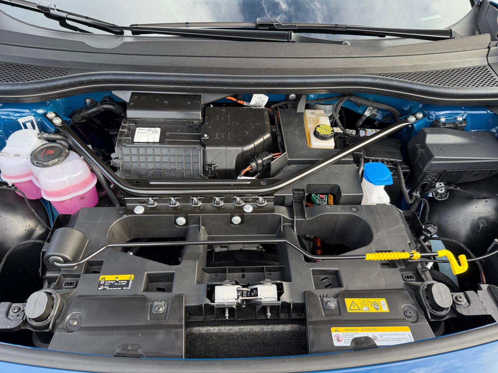 New 2026 Volkswagen ID.4 Pro RWD image 20