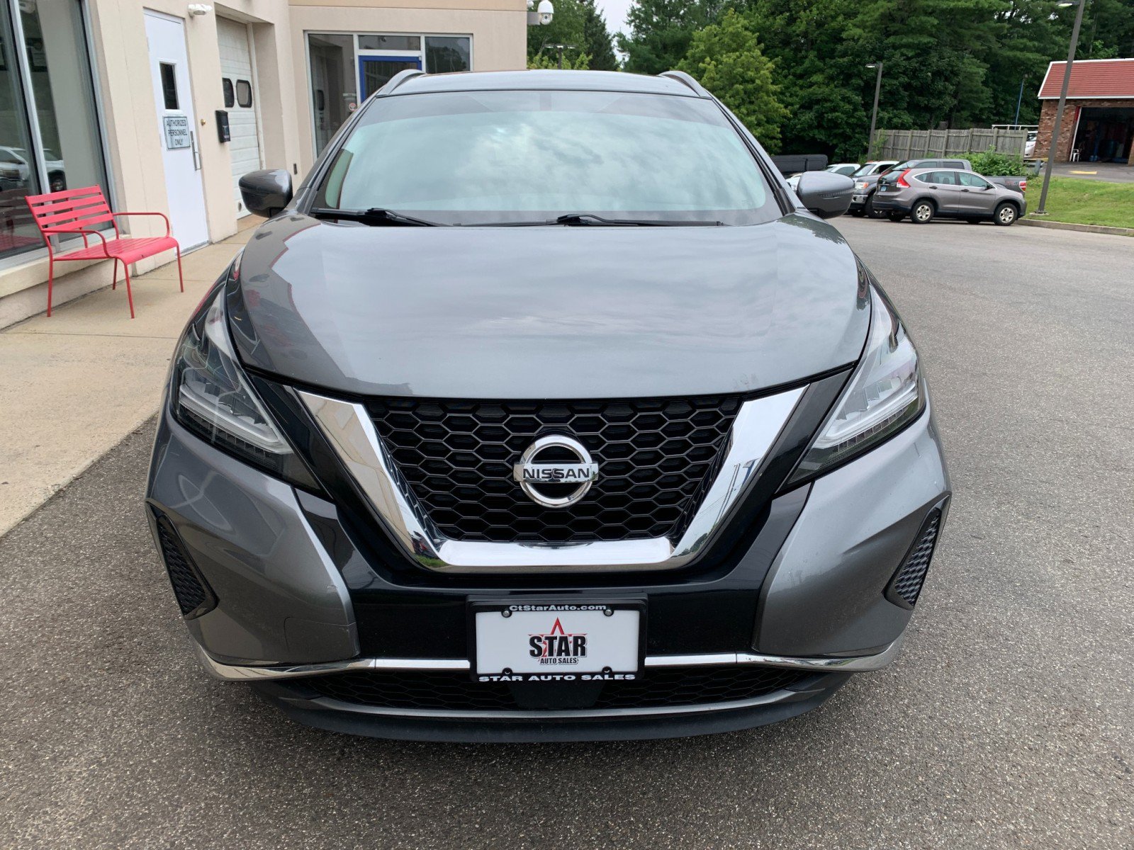 Used 2019 Nissan Murano SV AWD/4WD image 2