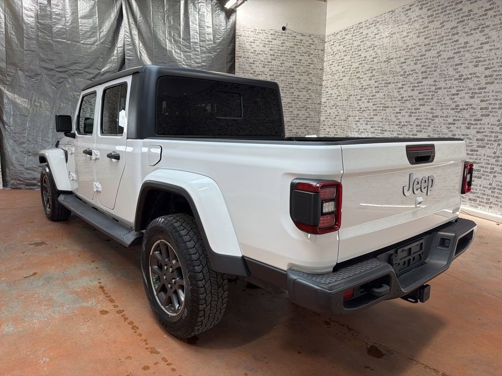 Used 2020 Jeep Gladiator Overland AWD/4WD image 5