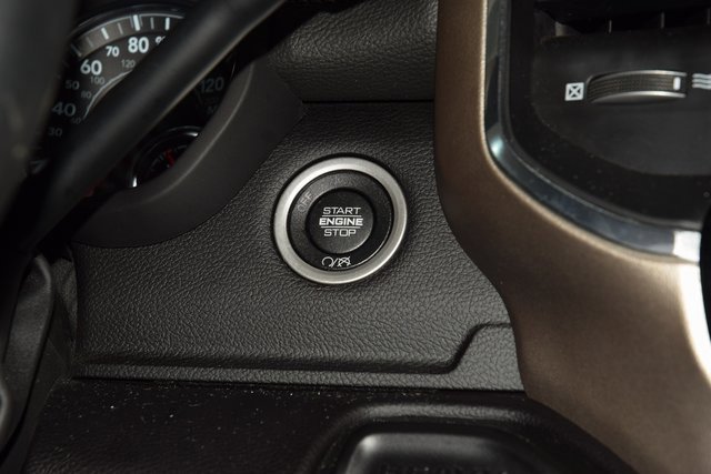 Used 2024 RAM 3500 Laramie image 41