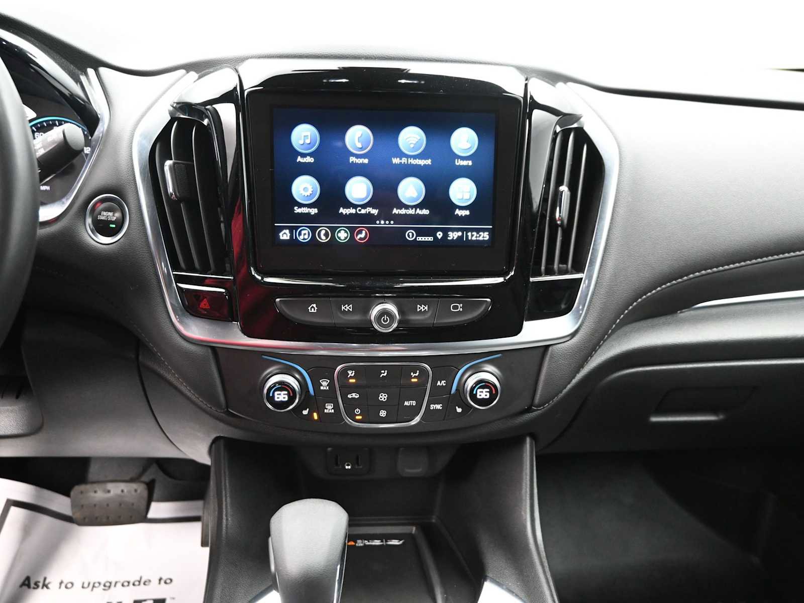 Used 2022 Chevrolet Traverse LT w/ Midnight/Sport Edition image 17