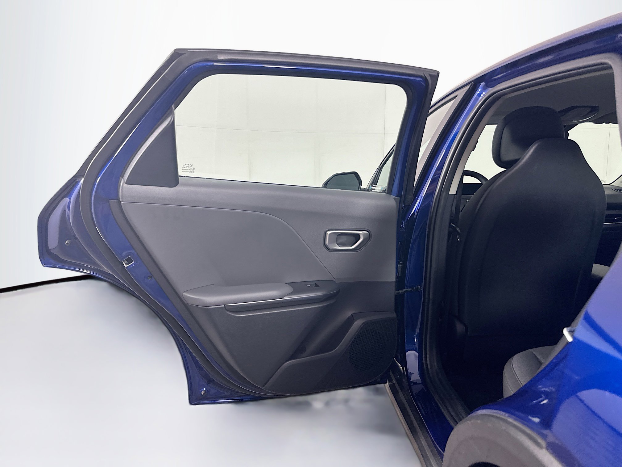 Used 2025 Kia K4 FWD image 25