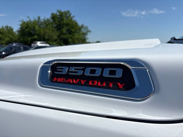 New 2026 RAM 3500 Tradesman w/ Chrome Appearance Group A AWD/4WD image 16